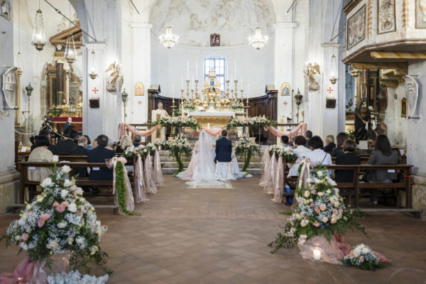 destination wedding in civita di Bagnoregio the dying city
